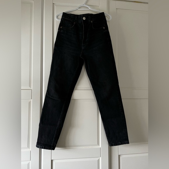 Zara mom jeans - size 2 - Picture 1 of 2